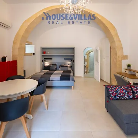 Apartment House & - Kore